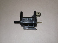 93 94 95 Mazda RX7 OEM Engine Air Vacuum Solenoid Valve 1E3 AESA127-3